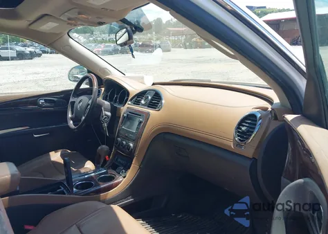 2016 Buick Enclave Leather z USA, uszkodzony, nr VIN 5GAKRBKD1GJ307841